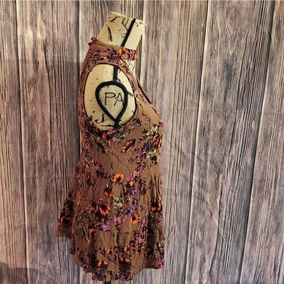 3 for $25 Mossimo Tank - Picture 3 of 11